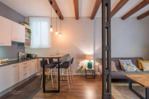Parking Free - Cathedral Area Apartment -2 months min